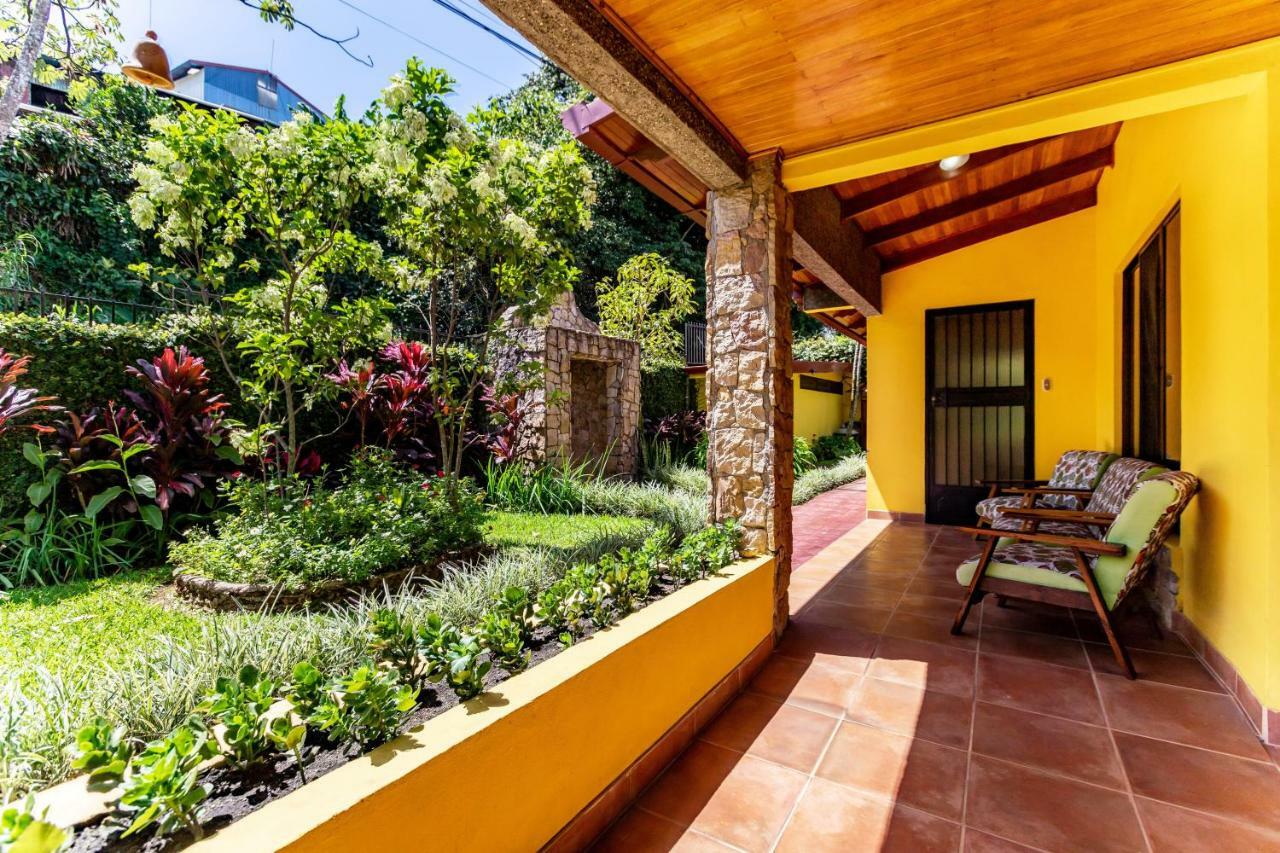 La Terraza Guest House B&B เกรเซีย ภายนอก รูปภาพ